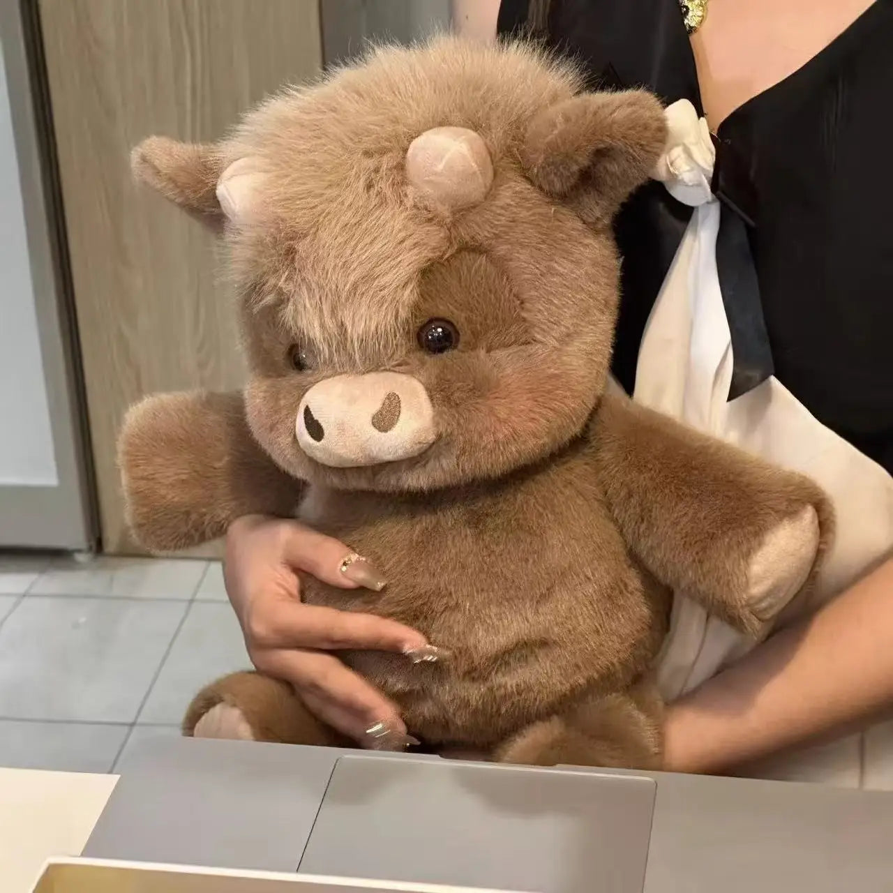 Cochon en Peluche Doux "Orchidée" - 45 cm, Cadeau Créatif et Soutien Émotionnel